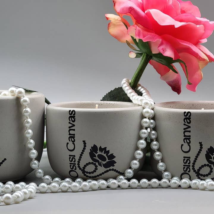 Sweet Opulence scented candle for wholesale by Osisi Canvas