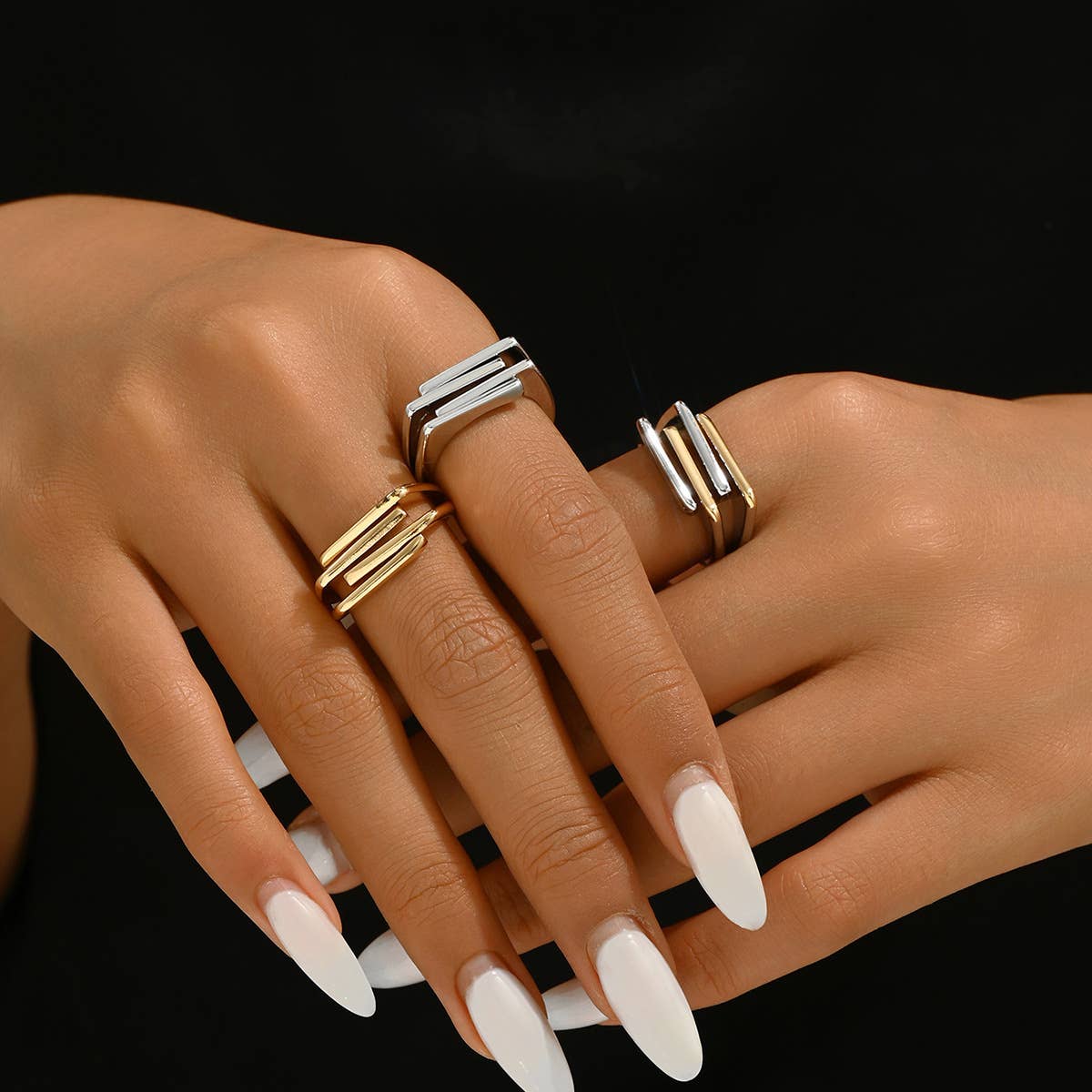Lily Clothing - Wholesale Band/Stacked Ring - TEMPERAMENT SMOOTH GEOMETRIC THREE-LAYER RING3