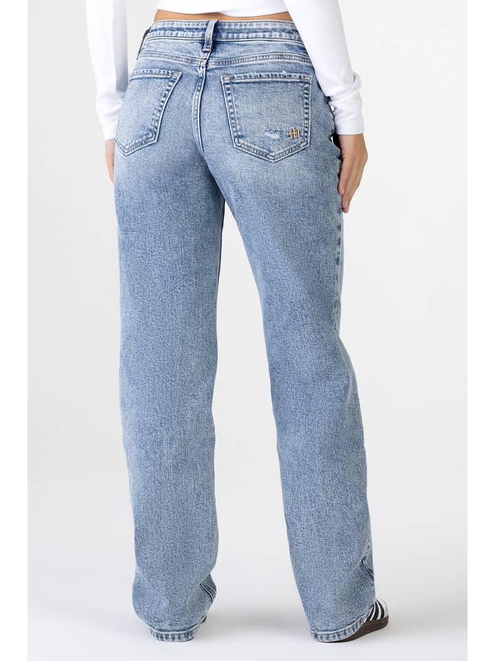 Miss Me - Wholesale Jeans - Women's - M2352BF- MID RISE 90'S BOYFRIEND JEANS1