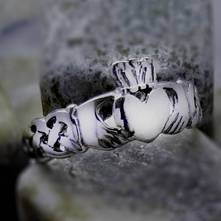 Keltisk Claddagh for engroshandel hos CLANDELA