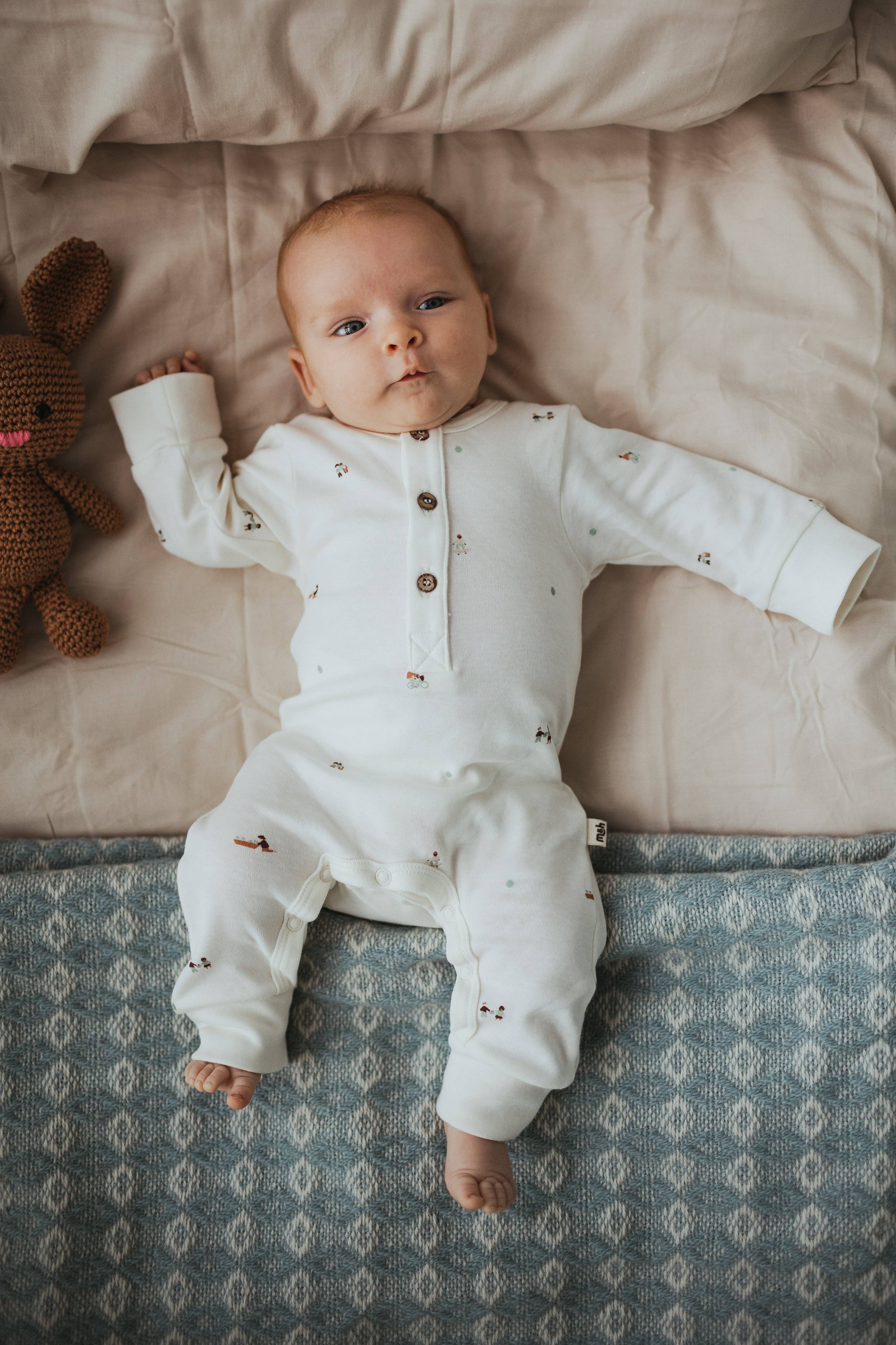 Mini & Humble - Wholesale Jumpsuit - Baby - 100% Organic Cotton Footless Romper in Sandstone1