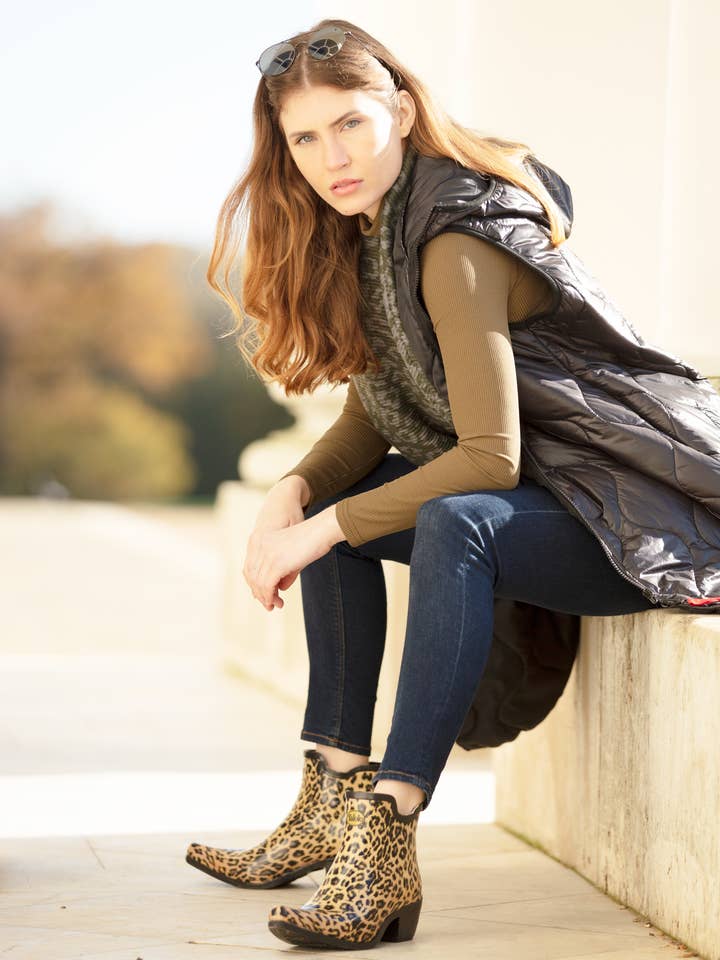 Talolo Boots - Wholesale Rain boots – Women’s - Leopard Spot ankle cowboy rain boots4