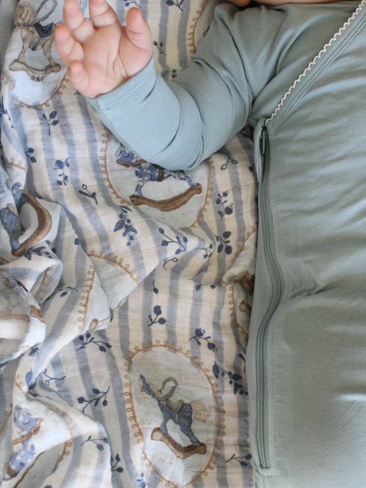 Little Threads - Wholesale Bedding Blanket - Kids & Baby - Blue Rocking Horse Muslin Blanket1