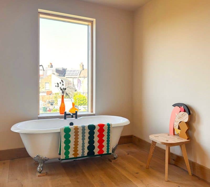 Donna Wilson - Wholesale Bath Towel - Mixed Fizz Bath Towel2