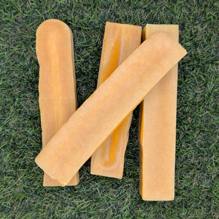 Mango Flavour BULK Yak Chews no brand 2kg - S/M/L for wholesale by Real Pet Supplies