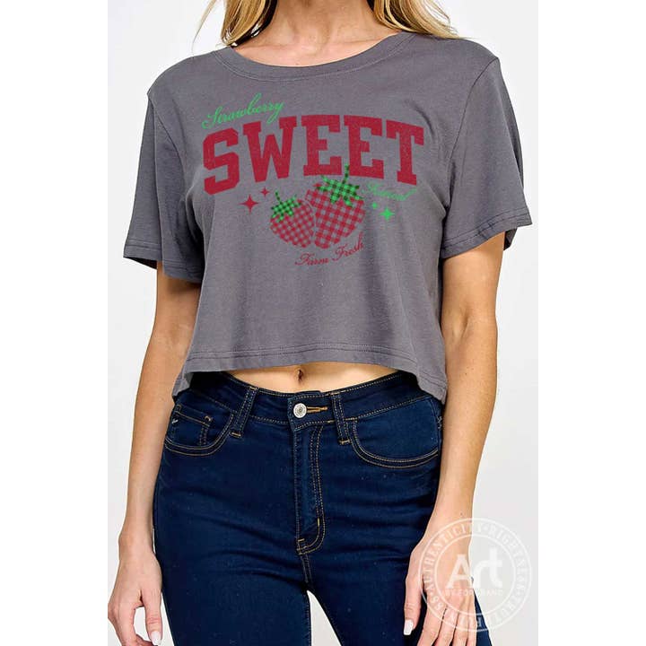 JORDGUBBSSÖT CROP-TOP för wholesale av Art by Forgrand