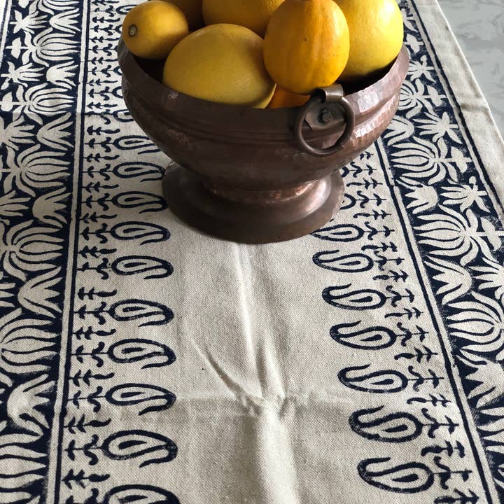 Chemin de table, chemin imprimé en blocs, décoration d'intérieur, chemin de table pour la vente par Pink Buddhas