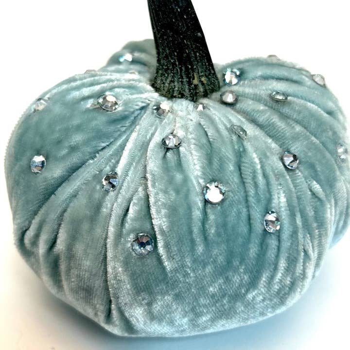 NEW Seafoam with Tonal Crystals for wholesale by Hot Skwash