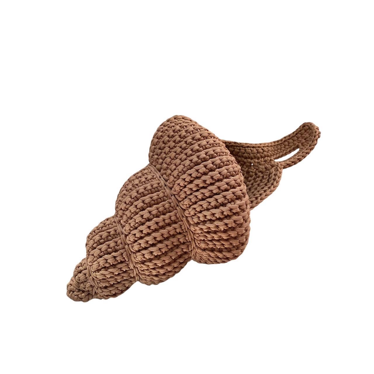 Dobbelaere Fashion – wholesale Korg – Hängande korg för förvaring av spiralskal i Taupe0