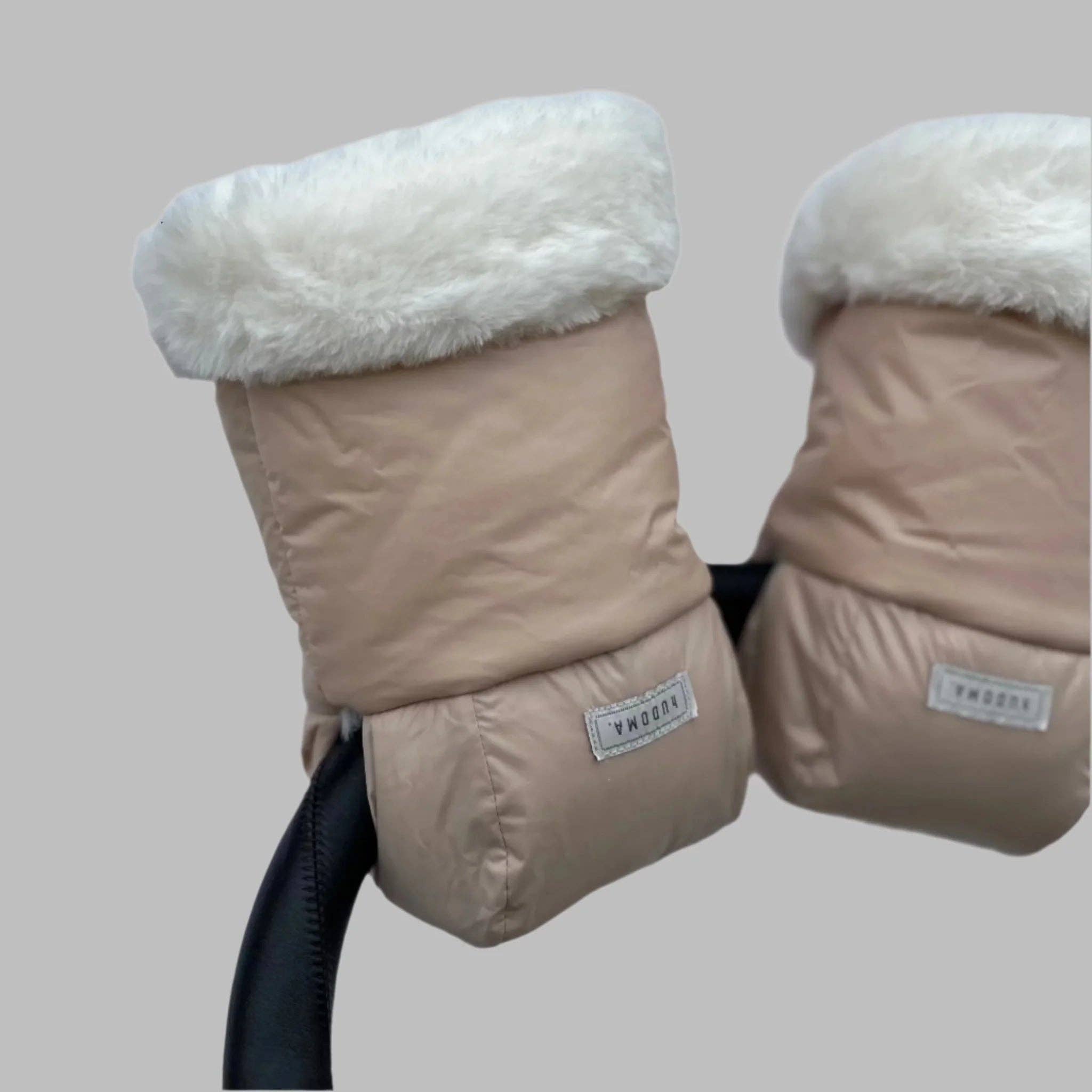Wild Seven Holdings Ltd – wholesale Gloves – Unisex – hUDOMA - Pram Gloves - Brooklyn Beige2