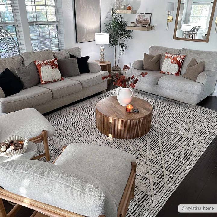 Umay Area Rug - Clearance for wholesale by Hauteloom