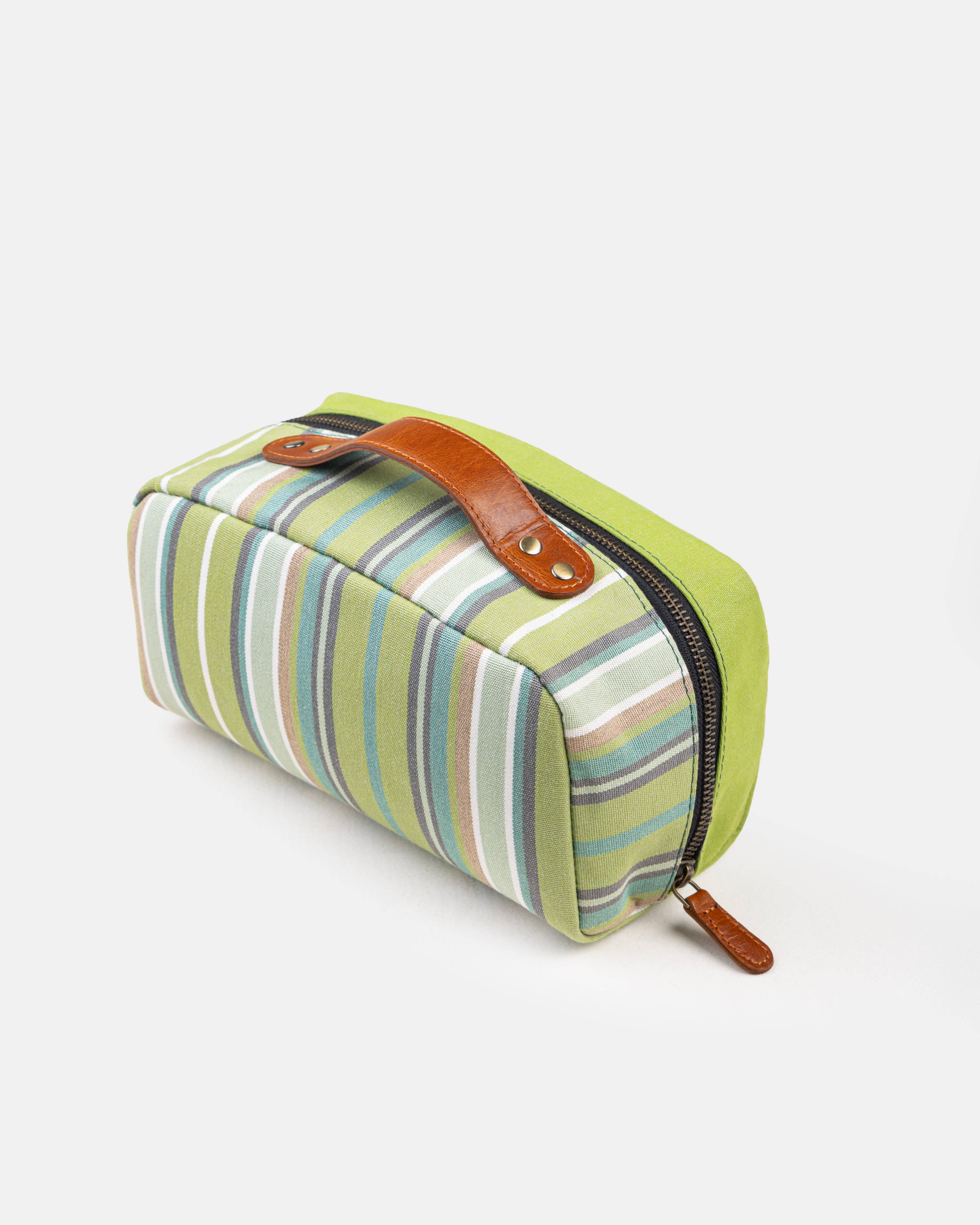 Fabrica Kraft - Wholesale Pouch - Women's - Travel Pouch | Fabric Bag | Sunbrella Bag0