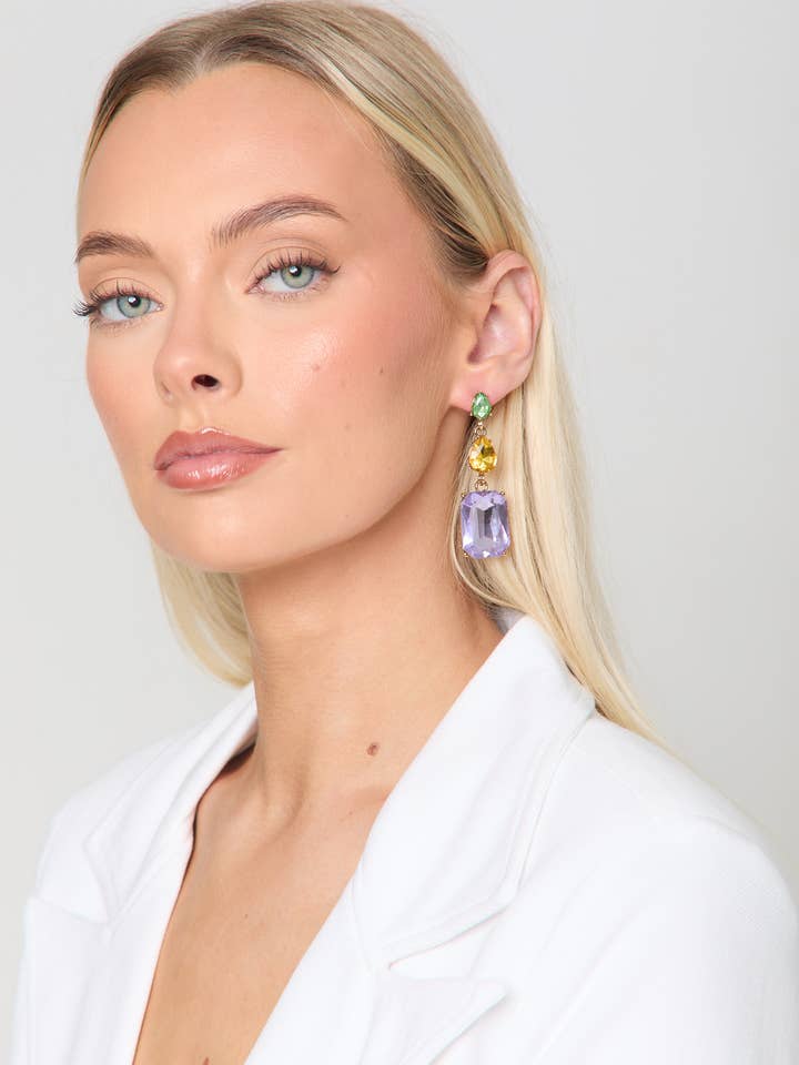 Pendientes desplegables adornados de Madein para venta al por mayor de Madein.