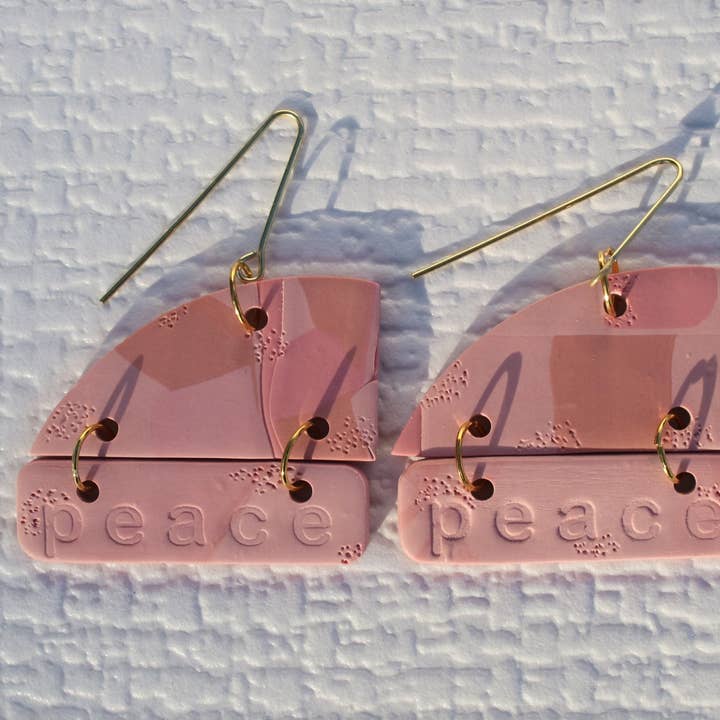 delicado para venta al por mayor de Peace Peep Designs