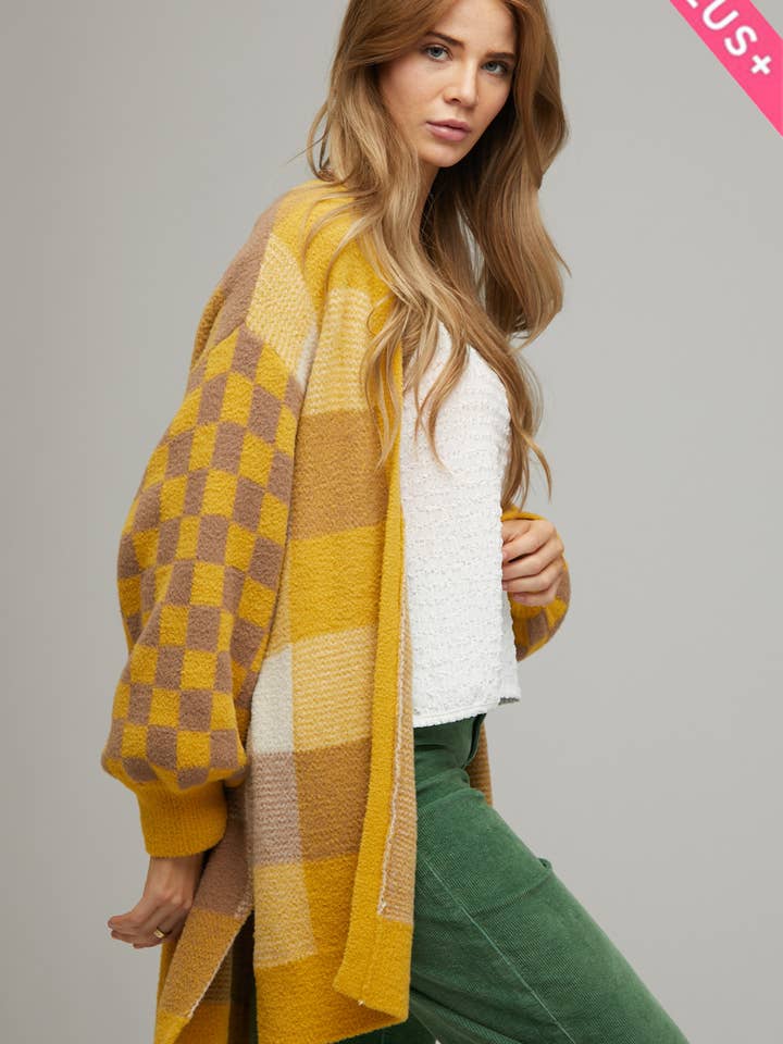 PLUS PRINTET OVERSIZE CARDIGAN MED LØS PASFORM for engroshandel hos Davi & Dani