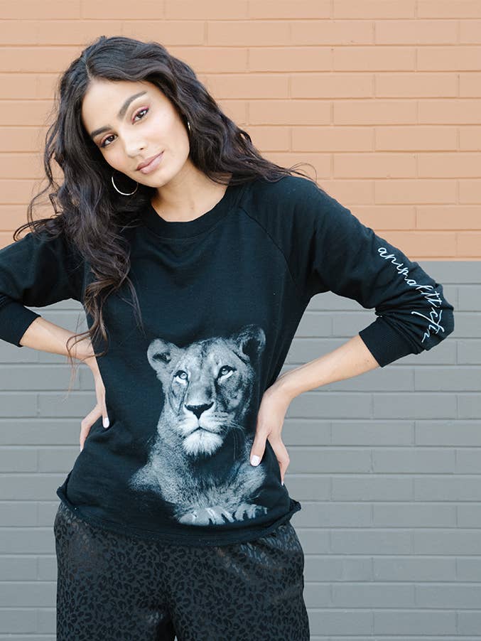 Lioness Animal Print Crewneck Sweatshirt for wholesale by ZENZEE
