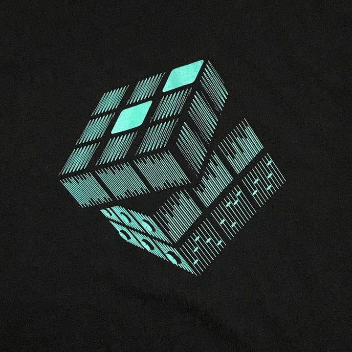 STORY SPARK - Vente T-shirt sérigraphié – unisexe - REMIX - T-shirt graphique cube audio1