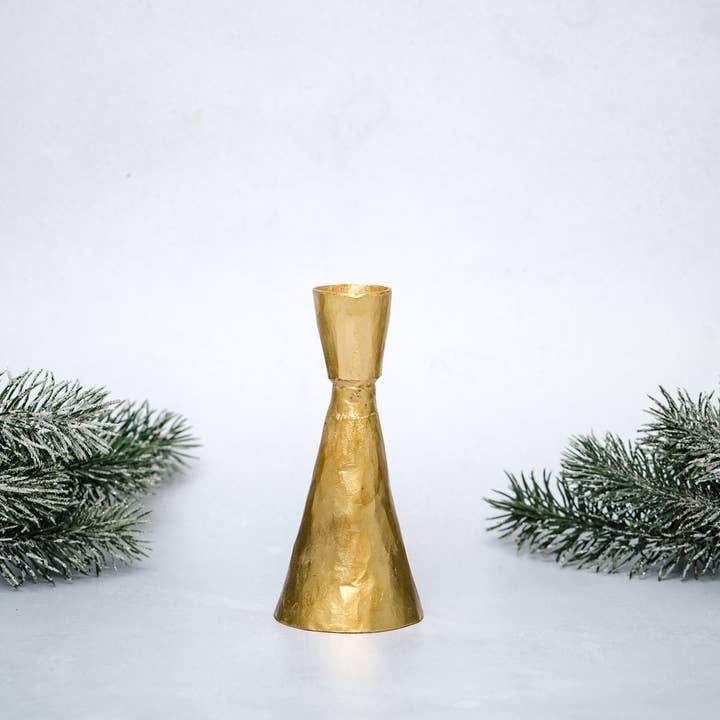 Bollywood Christmas - Wholesale Candle Holder - Orla Gold Coloured Metal Candlestick Holder4
