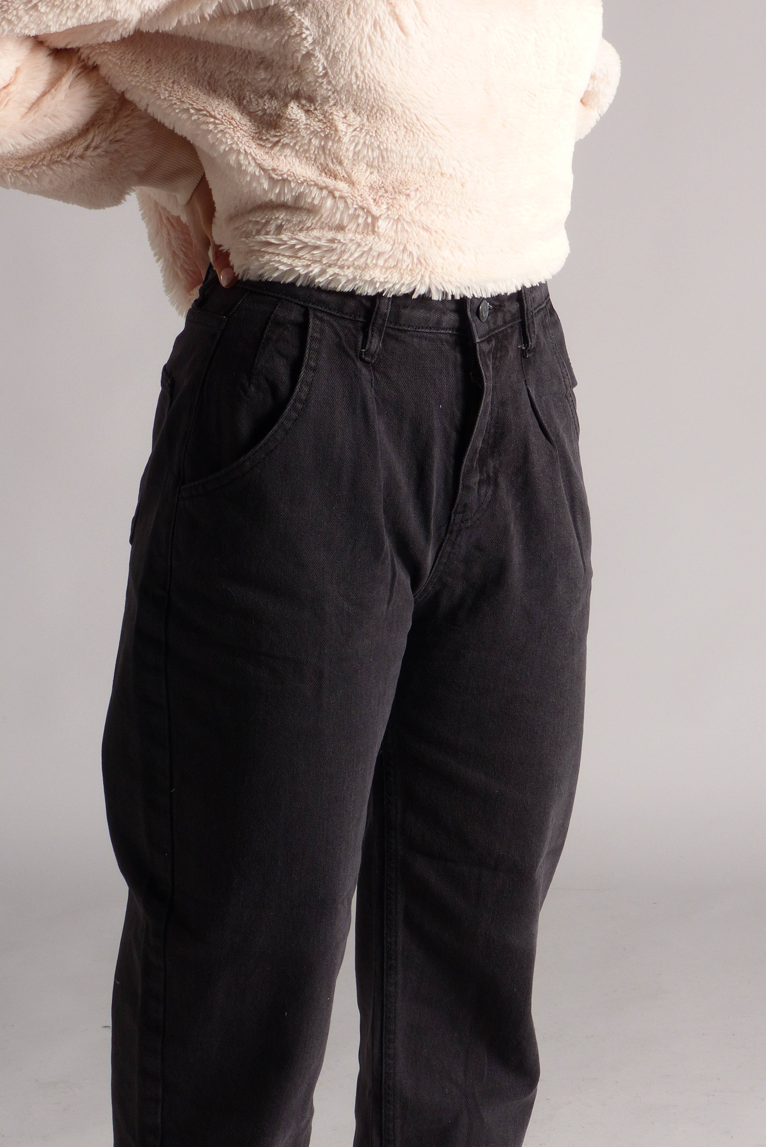 SPONTANÉ - Wholesale Jeans - Women's - Slouchy jeans - stylish and comfortable - CasualChic Denim3