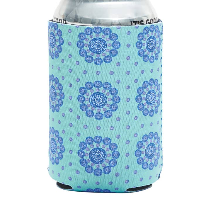 Salty Kisses Can Sleeve for wholesale by Beachcombers