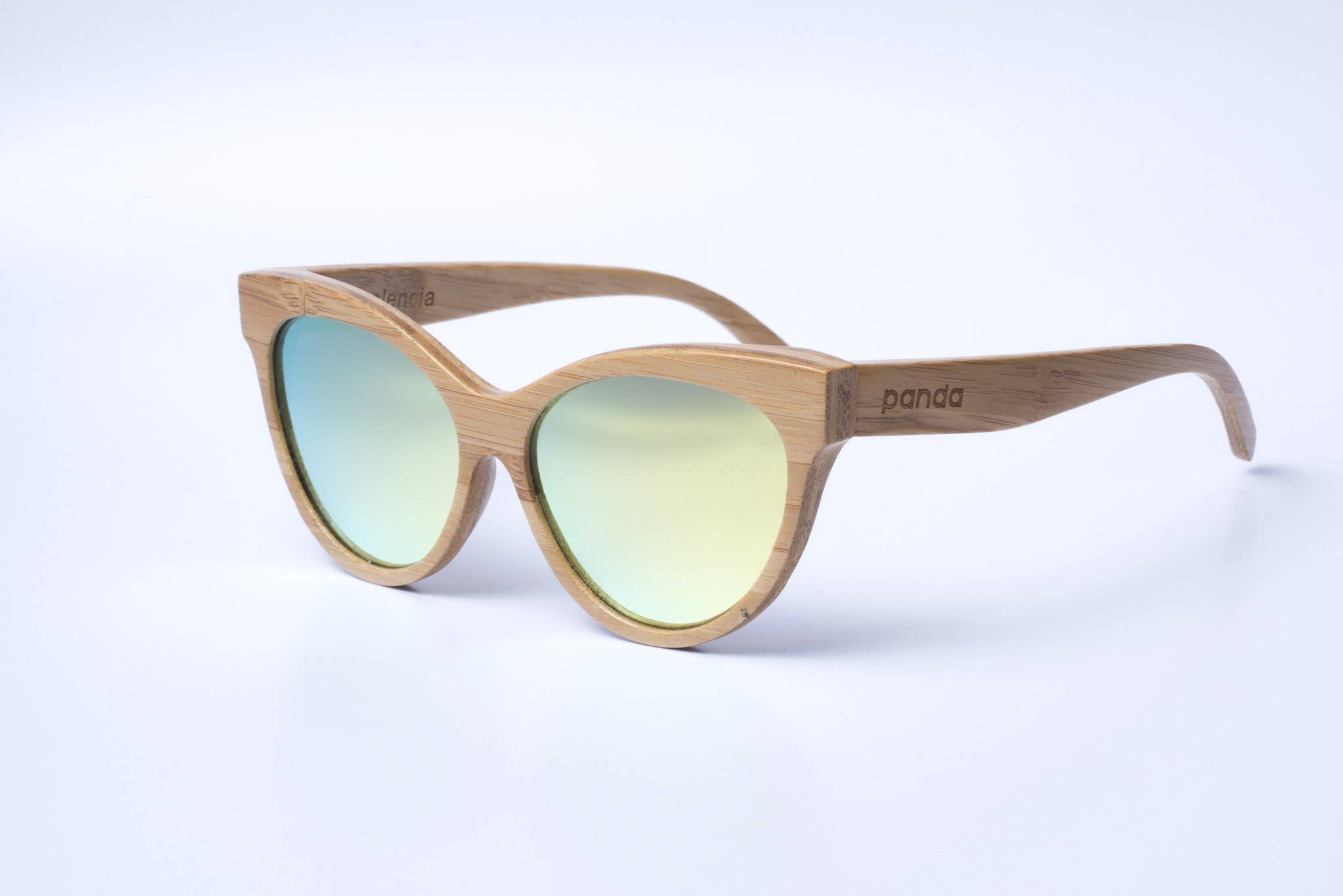 WearPanda - Wholesale Sunglasses - Unisex - Valencia Bamboo Sunglasses1