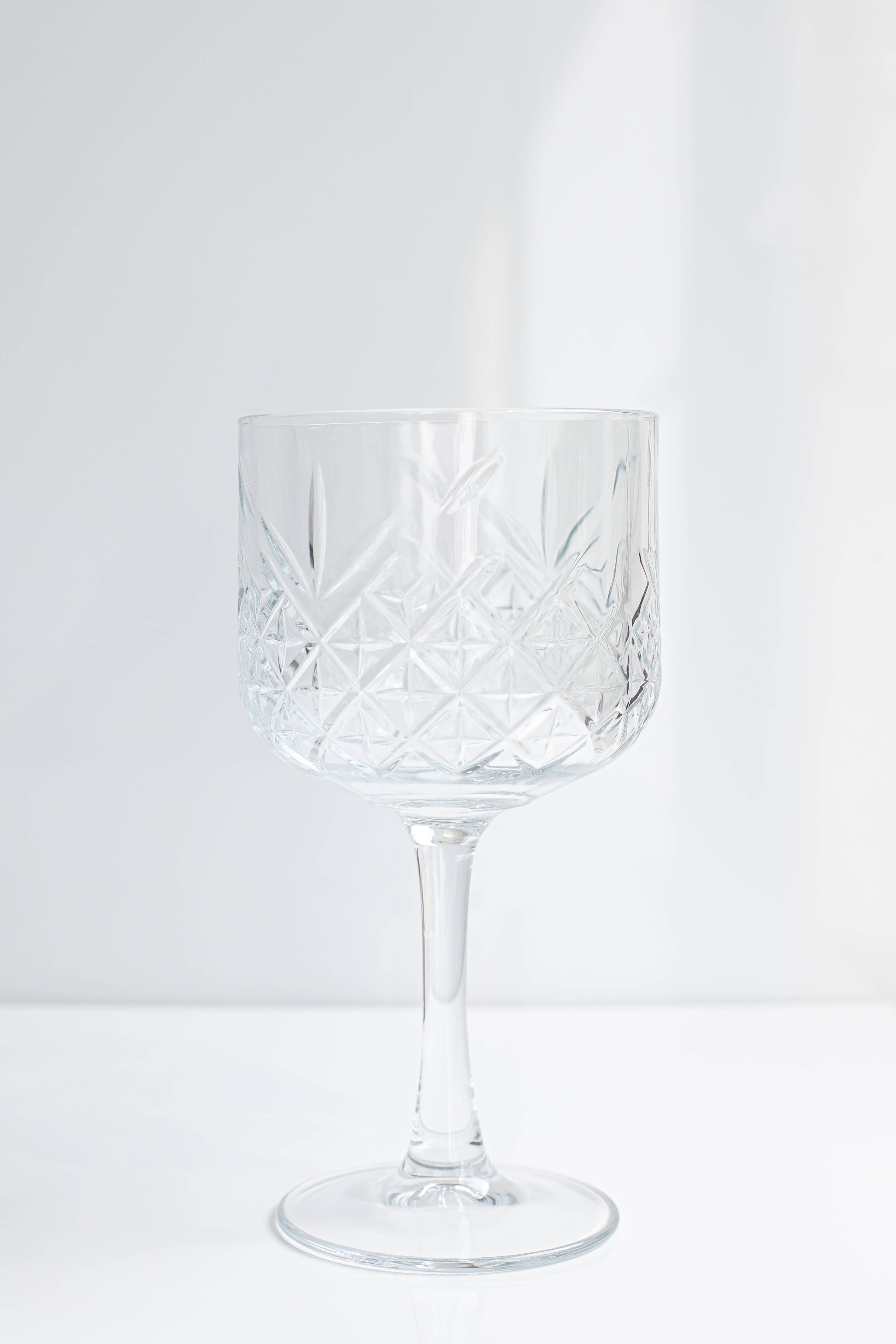 MiMa Amsterdam - Wholesale Cocktail/Liquor Glass - Diamond glass - set of 22