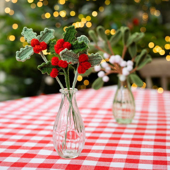 Talking Tables EU - Wholesale Christmas Decoration - Botanical Holly Christmas Crochet Sprigs - 3 Pack2