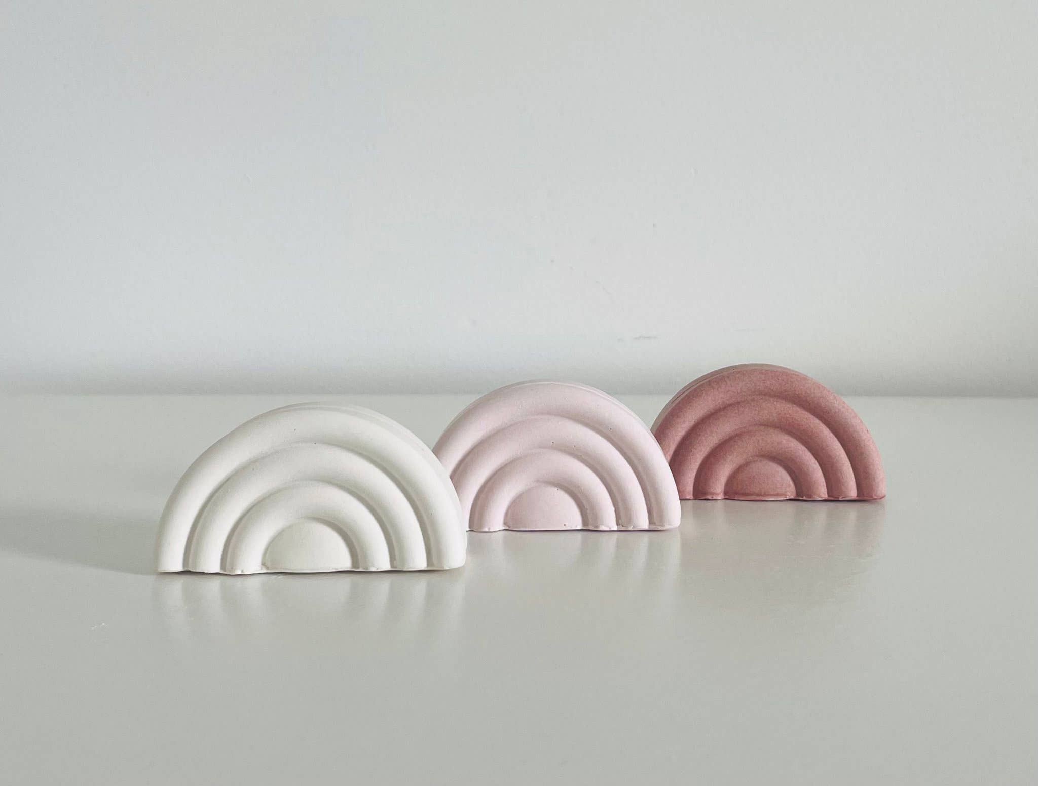 Sweet-Deco Creative - Wholesale Picture Frame - Hand molded photo/card holder 🌈 - jesmonite2