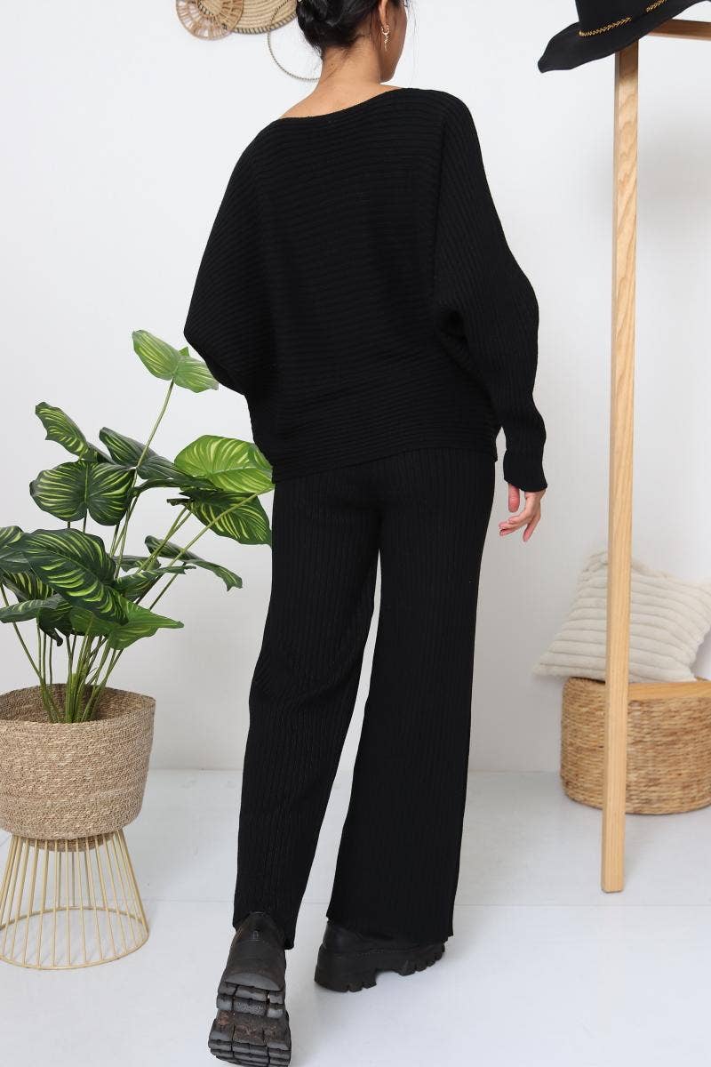 DIX-ONZE - Wholesale Top & Pant Set (NOT Loungewear) - Women's - Ribbed Fine Knit Set – Oversized Sweater & Wide-Leg Pants1