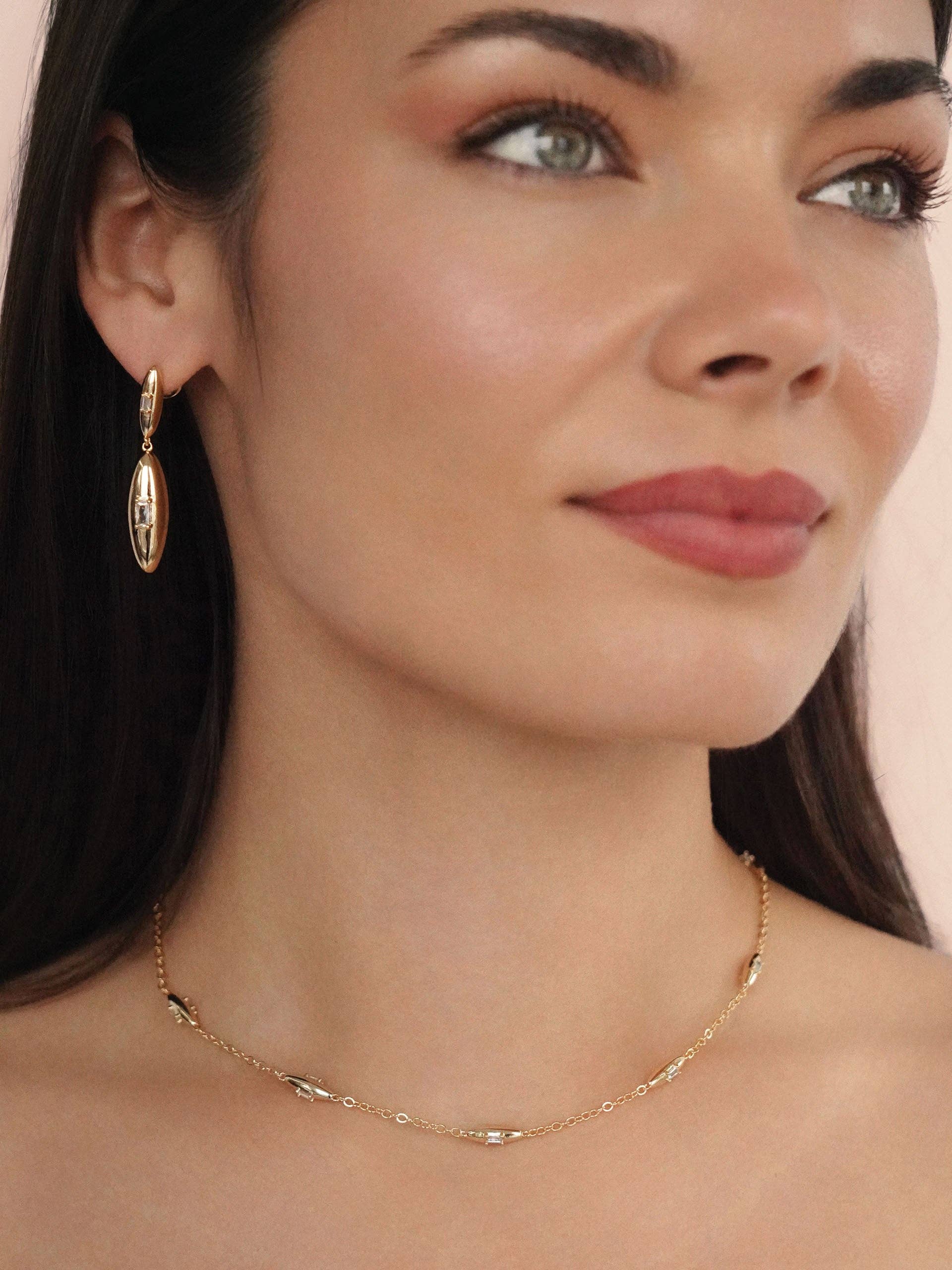 Ettika - Wholesale Pendant/Charm Necklace - Oval Dome Baguette Necklace2