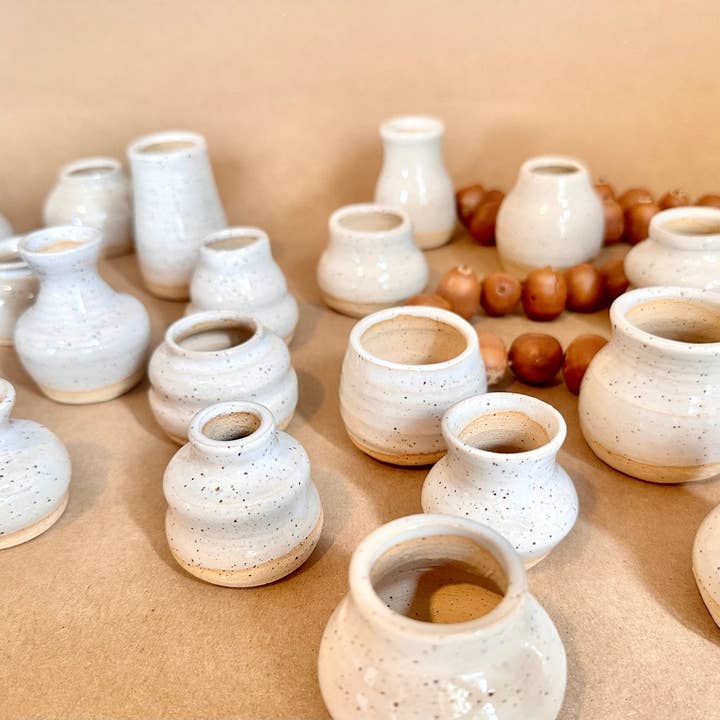 Sav J. Art - Wholesale Vase - Baby Bud Vases/ Cat Whisker Holder/ Toothpick Holder 1