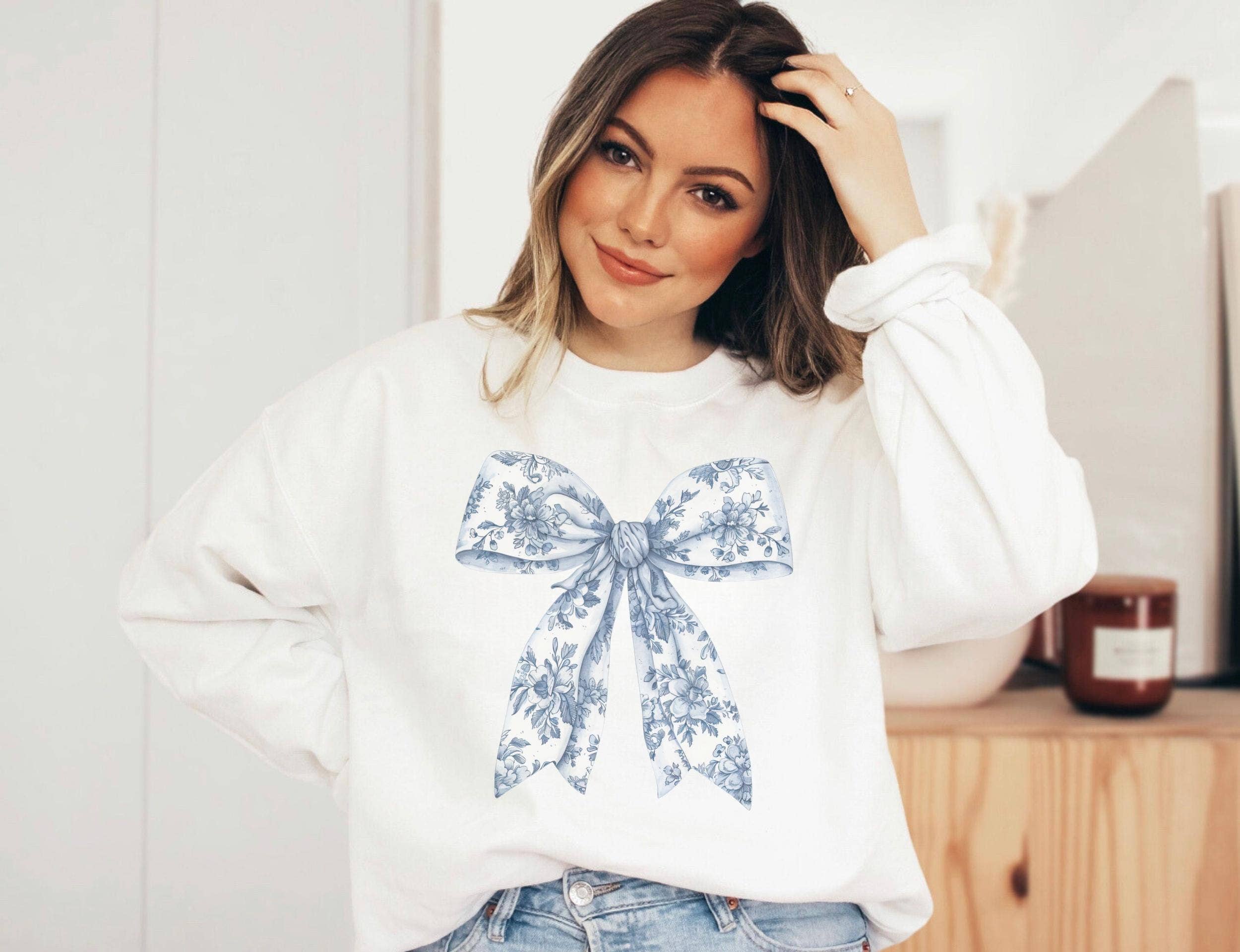 TheKingShirt - Wholesale Graphic Sweatshirt - Women's - Toile De Jouy Coquette Bow Sweatshirt Girly Aesthetic1