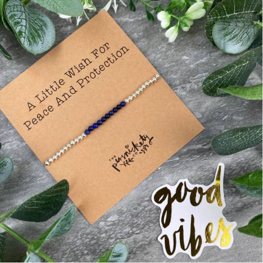 Bracelet perlé A Little Wish For Peace And Protection pour la vente par The Persnickety Co