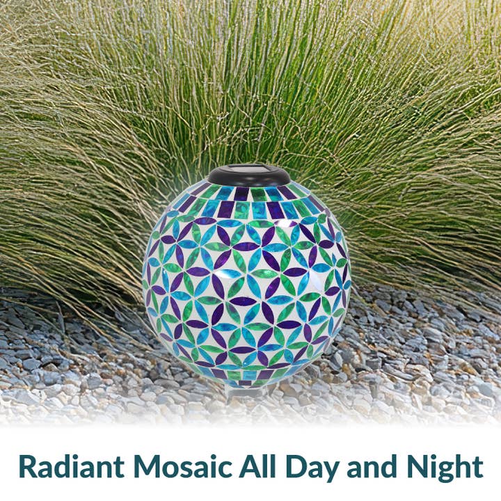 Sunnydaze Decor - Wholesale Outdoor Ornament/Decor - Cool Blooms Glass Gazing Ball with Solar Light - 10 in3