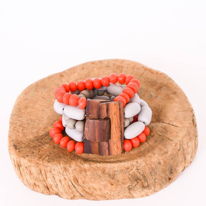 Bali Queen - Wholesale Beaded Bracelet - Resin Big Buck Bracelet