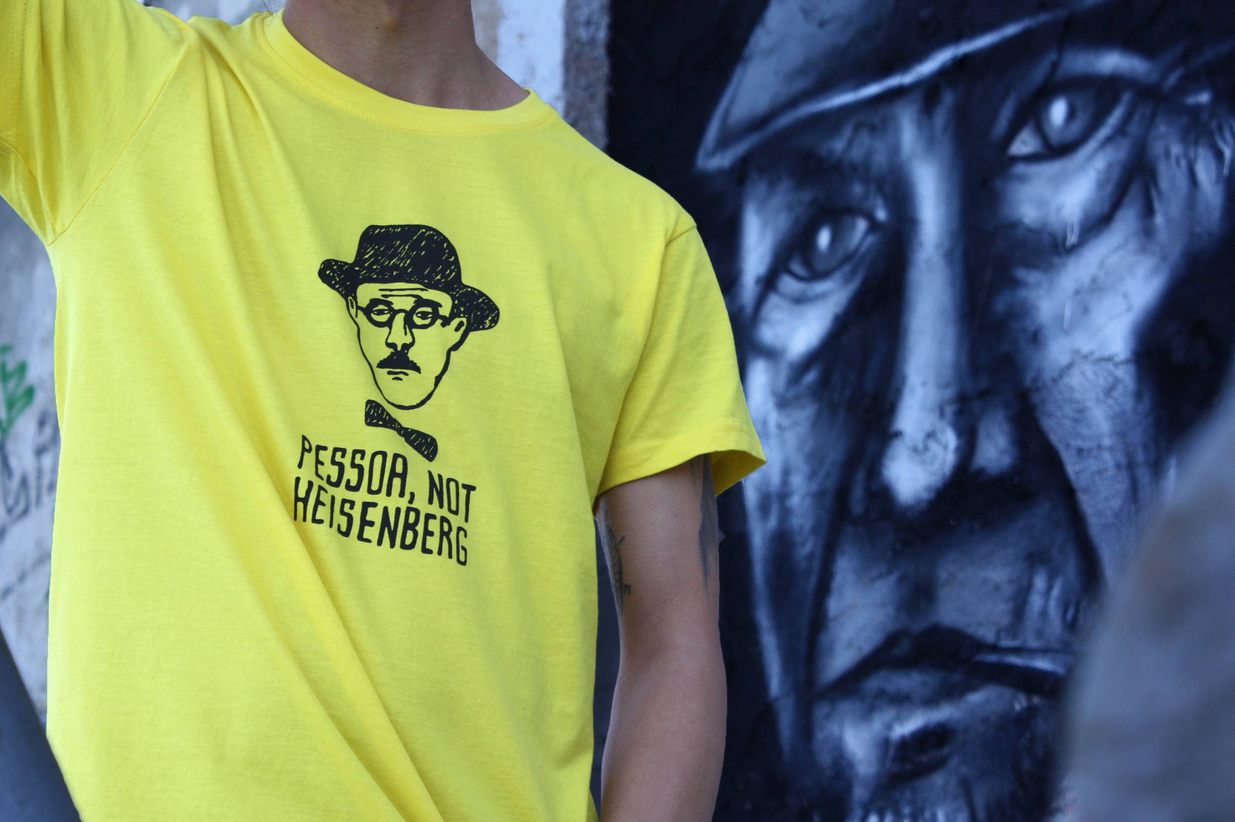 Souvenirs That Don't Suck - Wholesale Screen Printed T-Shirt - Men's - Pessoa, Not Heisenberg - Lemon - Men's T-shirt1