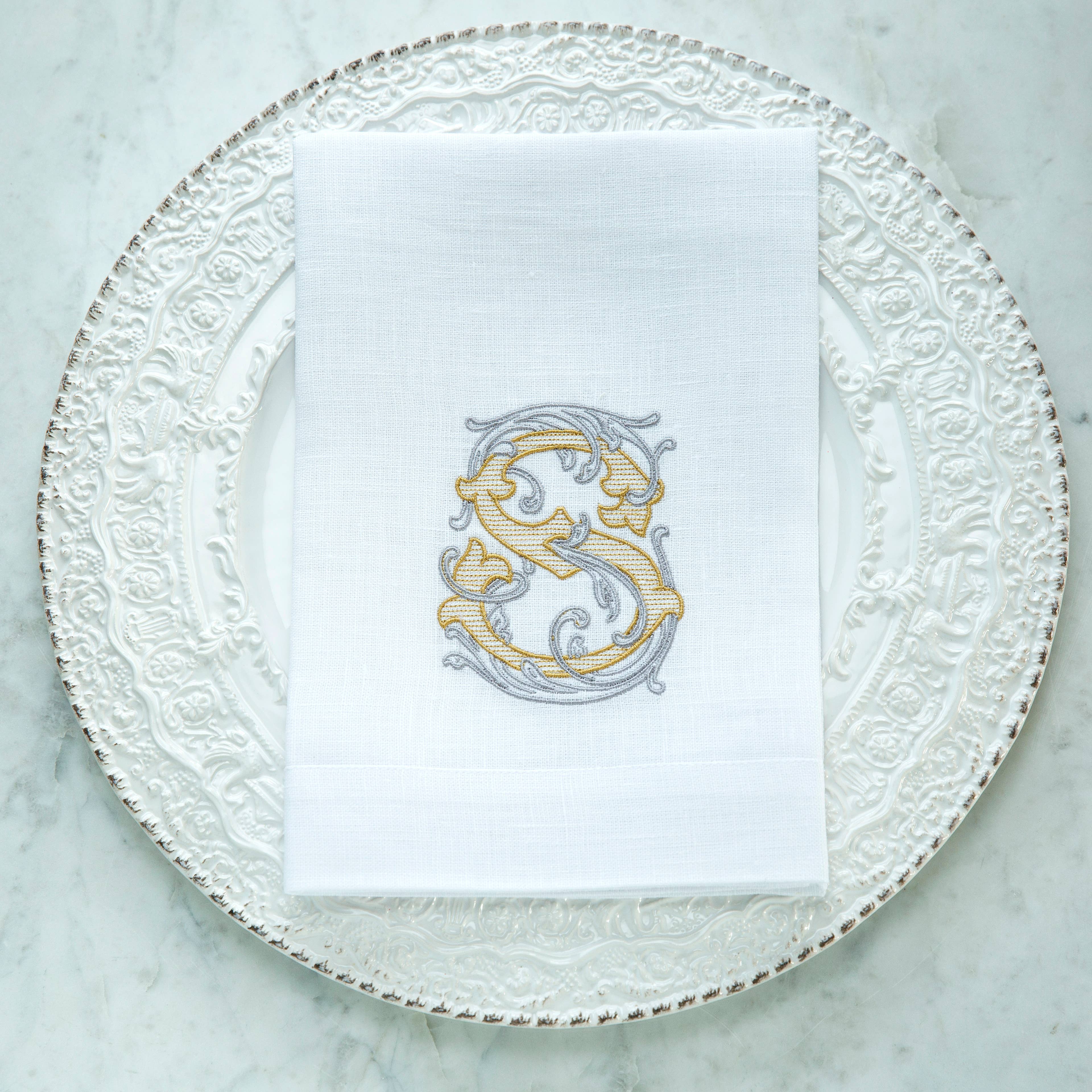 Arte Italica & Crown Linen Designs – Guardanapo e pano de jantar por atacado – Guardanapo Vintage Vine Monogram Tri-Dobre2