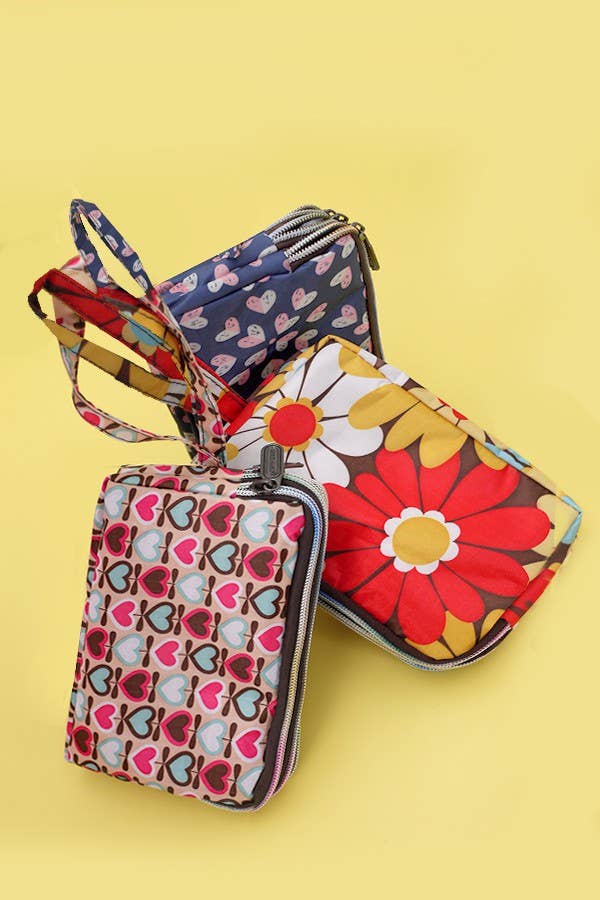 JOSSLYN by wall to wall - Wholesale Wristlet - WRISTLET WALLET POUCH WITH TRIPLE ZIP COMPARTMENT | 40P5204