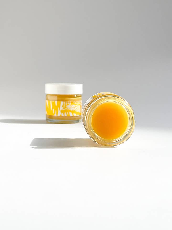 ROOT RENEWAL COMPLEX skin brightening beauty balm with turmeric & licorice for wholesale by Studio Beige