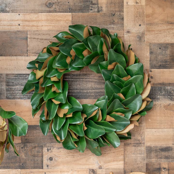 Mills Floral Company - Wholesale Wreath - Magnolia Leaf Wreath - 27 Inch1