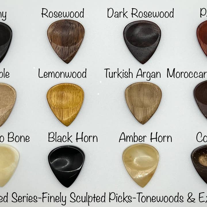 Sculpted Collection-Display Tray (72 Individual Picks) for wholesale by US Blues Artist Quality Guitar Picks
