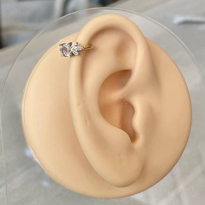 Elara Body Jewelry - Wholesale Single Earring - Gold Helix or Conch Earring (16G | 8mm or 10mm | Titanium | Gold or Silver)3