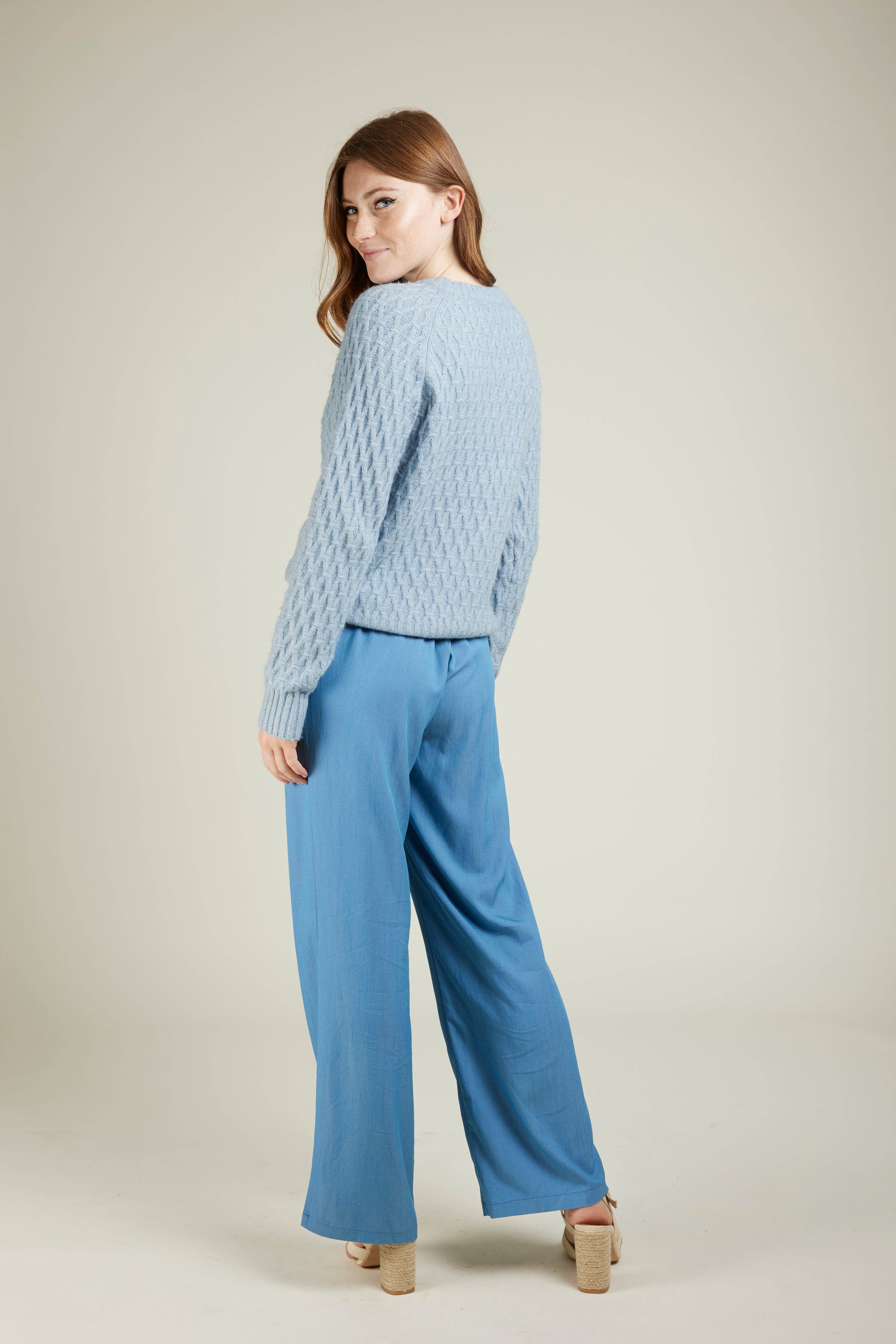 Andy & Lucy - Wholesale Pants - Women's - BLANKA - Fluid high-waisted pants3