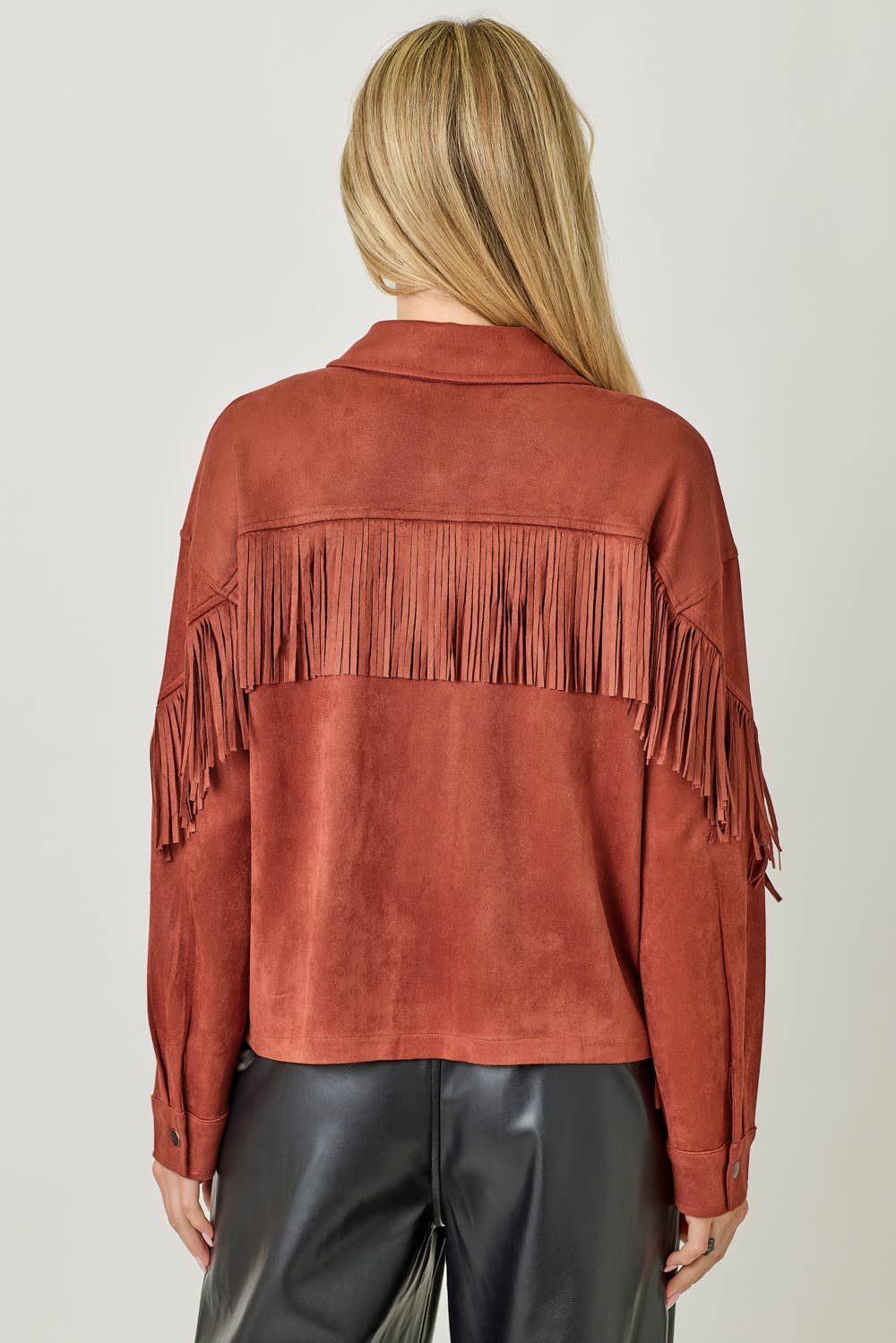 Mystree - Vendita all'ingrosso Giacca a camicia - Donna - 20609 Giacca Camicia in Suede con Dettaglio sul Retro a Frange28