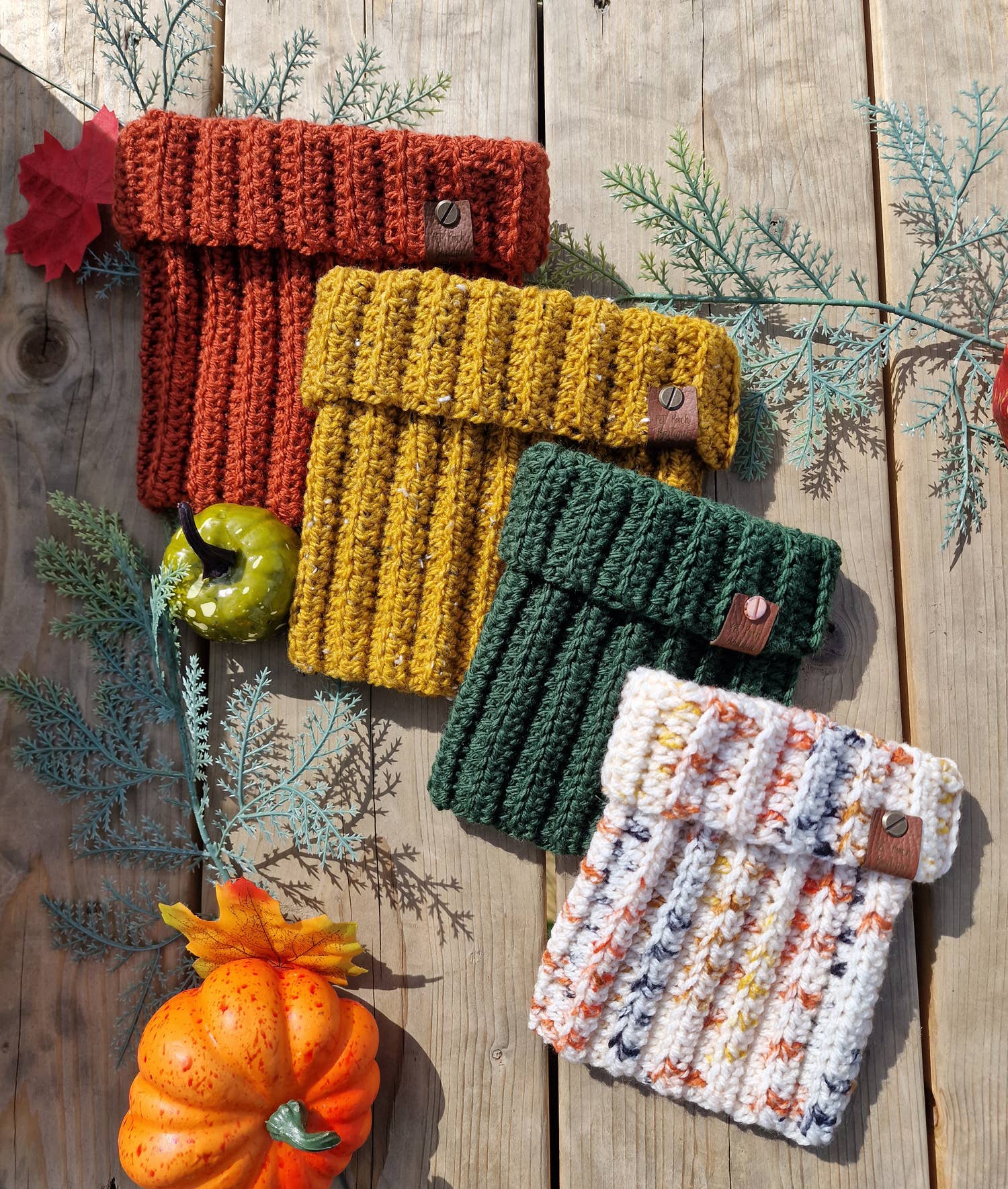 Pet Pooch Boutique – wholesale Pet snood – Dog – Patchwork Roll Top Dog Knitted Snood/Scarf (UK handmade)6