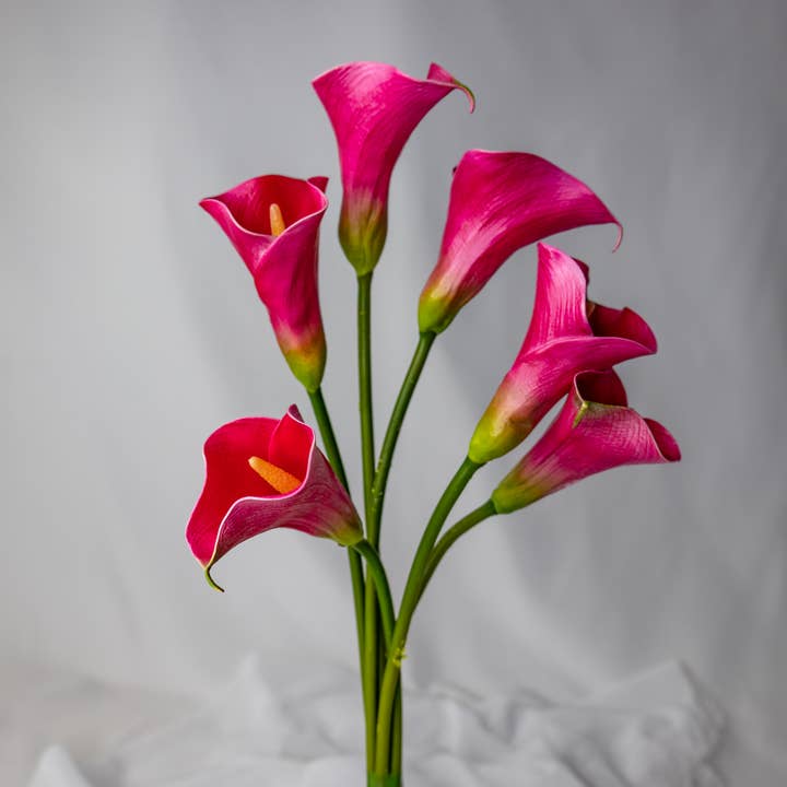 Realistic Artificial Flowers - Wholesale Artificial flowers - Fuchsia Mini Calla Lily - Realistic Artificial Flowers2