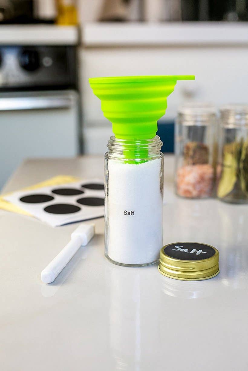 Nellam – wholesale Jar – French Round Glass Spice Jars with Shaker Lids, Set of 125