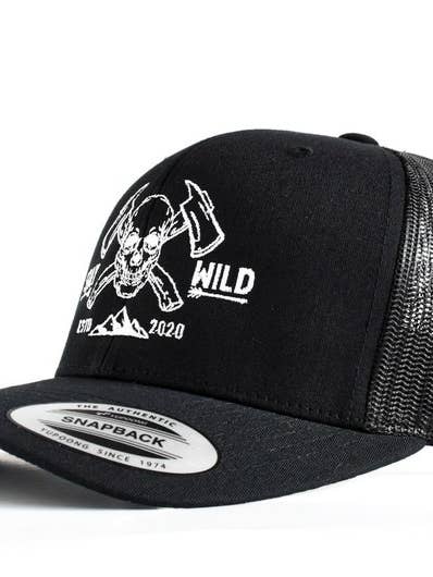 étoiles
Casquette trucker Stay Wild Skull SnapBack. pour la vente par Mountain Coast Collective