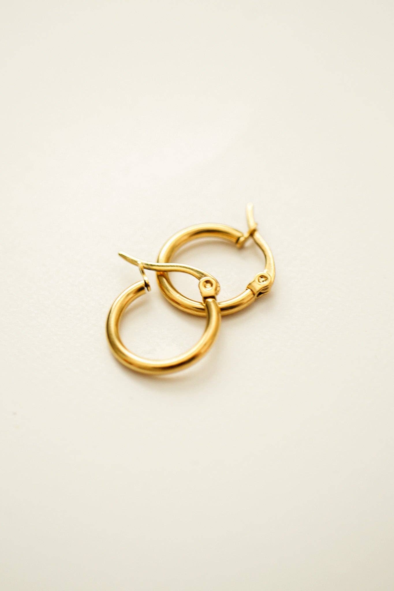 Argent Megan Hoop en vente sur Faire6