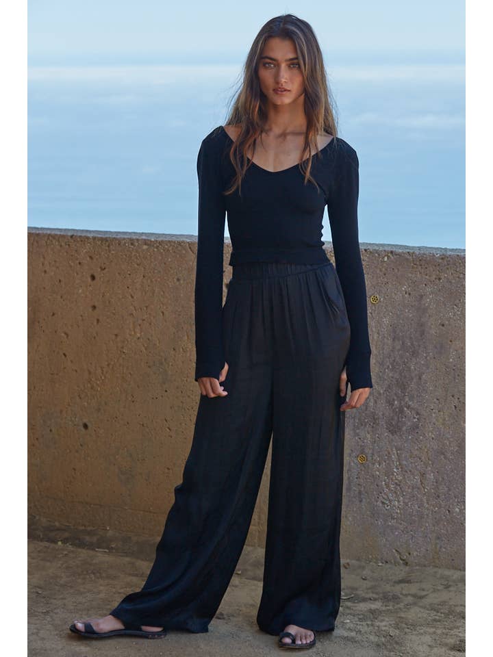 By Together - Wholesale Knit Top - Women's - S1158N | DOUBLE V NECK TOP7